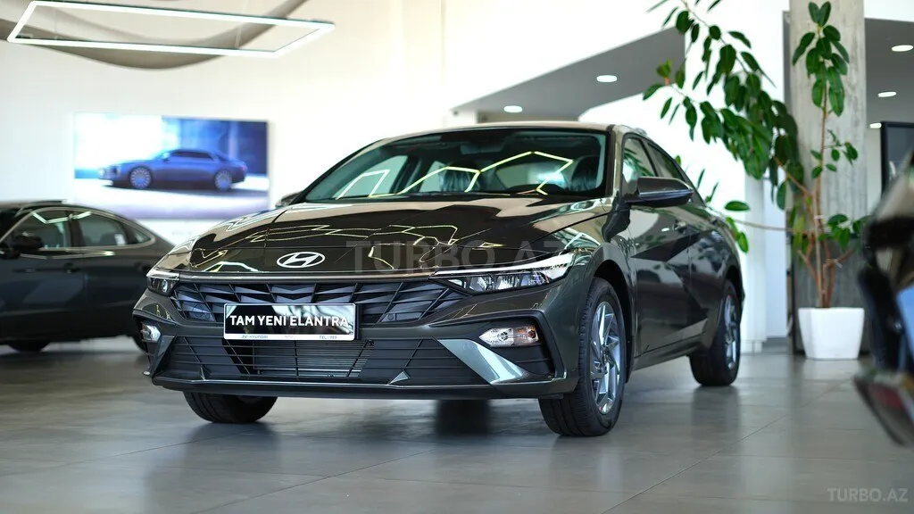 Hyundai Elantra 2026 — фото 1 из 10