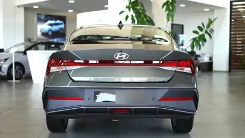 Hyundai Elantra 2026 — миниатюра 9