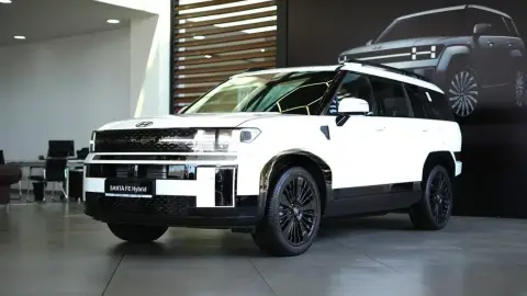 Hyundai Santa Fe 2025 — миниатюра 1