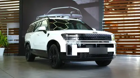 Hyundai Santa Fe 2025 — миниатюра 2