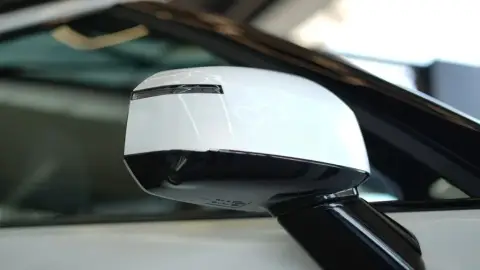 Hyundai Santa Fe 2025 — миниатюра 9