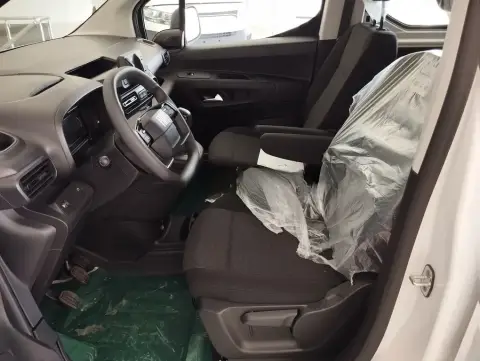 Fiat Doblo 2025 — миниатюра 8