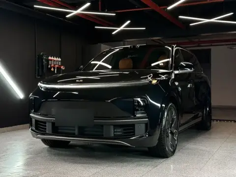 Li Auto L9 2025 — миниатюра 2