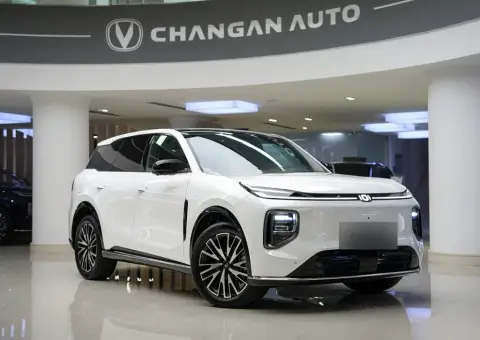 Changan Nevo Q07 2025 — миниатюра 1