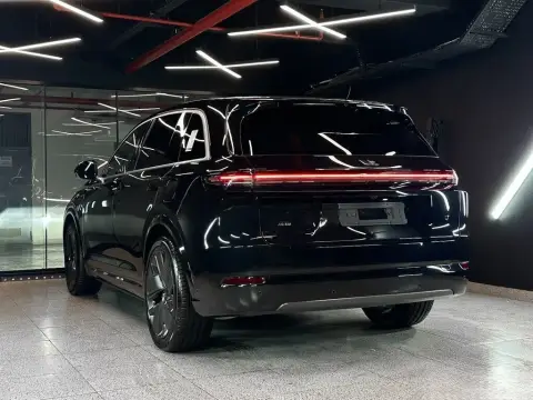 Li Auto L7 2025 — миниатюра 8