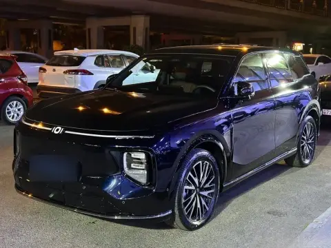 Changan Qiyuan Q07 2025 — миниатюра 2