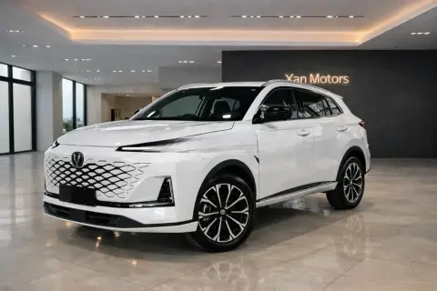 Changan CS 55 Plus 2025 — миниатюра 1