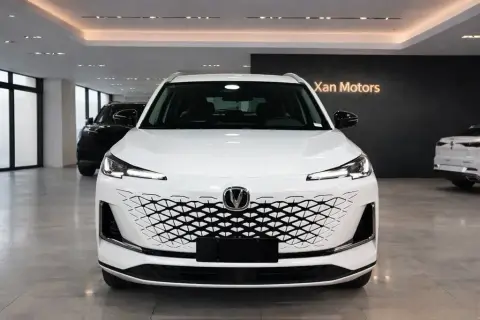 Changan CS 55 Plus 2025 — миниатюра 2