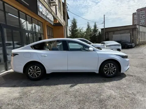 BYD Destroyer 05 2025 — миниатюра 6