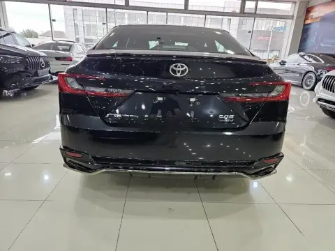 Toyota Camry 2026 — миниатюра 6