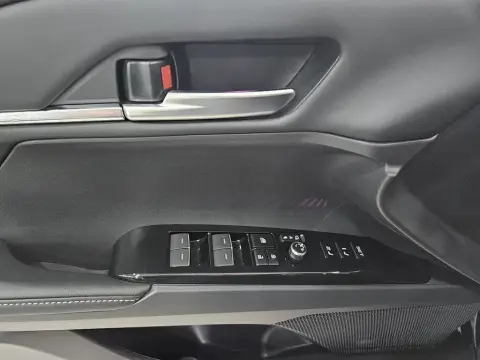 Toyota Camry 2026 — миниатюра 7