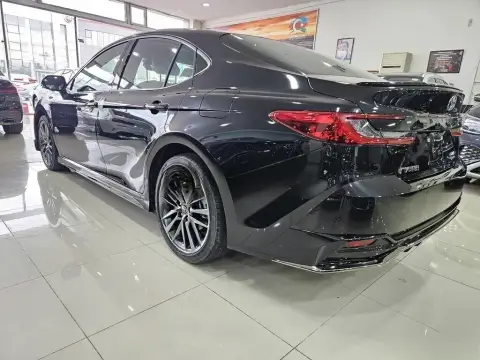 Toyota Camry 2026 — миниатюра 9