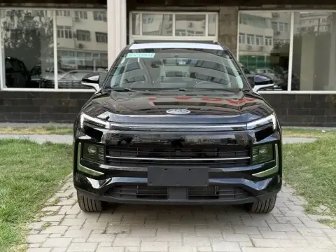 JAC JS4 2026 — миниатюра 1