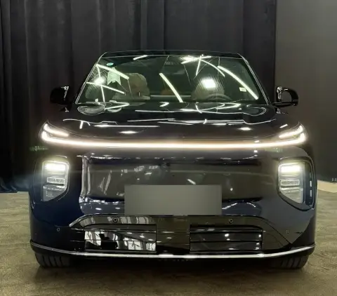 Changan Qiyuan Q07 2025 — миниатюра 2