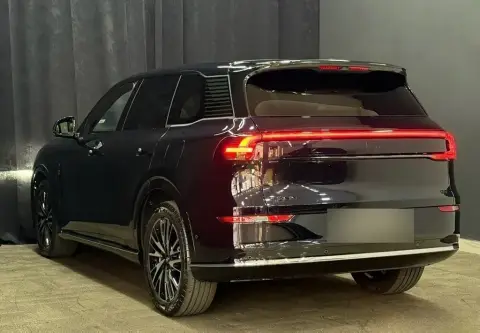 Changan Qiyuan Q07 2025 — миниатюра 6