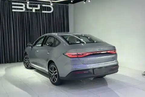 BYD Seal 05 2025 — миниатюра 2
