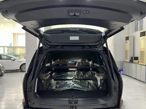 Hyundai Santa Fe 2025 — миниатюра 9