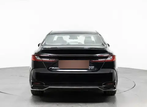 Toyota Camry 2025 — миниатюра 5