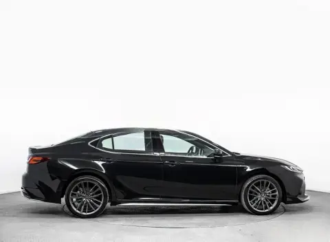 Toyota Camry 2025 — миниатюра 6