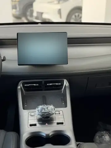 BYD Qin Plus 2025 — миниатюра 7