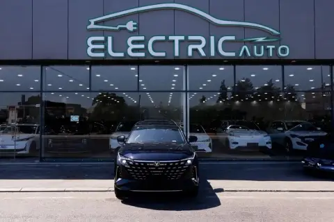 Changan Uni-Z 2025 — миниатюра 6