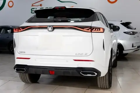 Changan Uni-Z 2025 — миниатюра 7