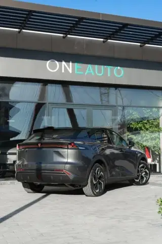 Changan Deepal S07 2025 — миниатюра 2