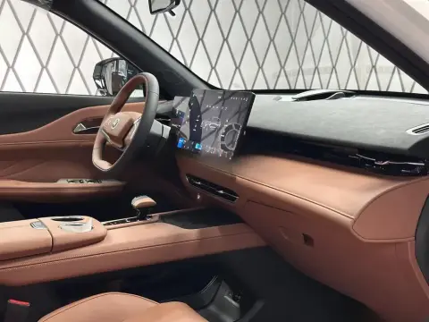 Changan Uni-Z 2025 — миниатюра 10