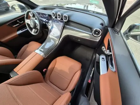 Mercedes-Benz GLC 350 e 4MATIC 2025 — миниатюра 9