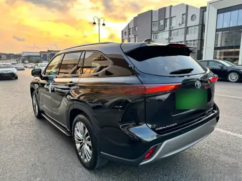 Toyota Highlander 2025 — миниатюра 3