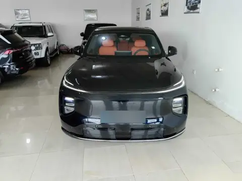 Changan Qiyuan Q07 2025 — миниатюра 2