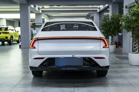 Wuling Starlight 2025 — миниатюра 7