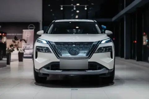 Nissan X-Trail 2025 — миниатюра 3