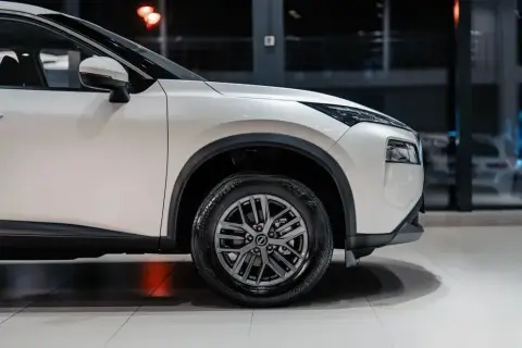 Nissan X-Trail 2025 — миниатюра 8