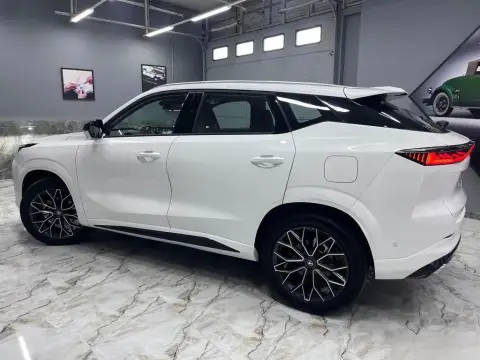 Changan Uni-Z 2025 — миниатюра 8