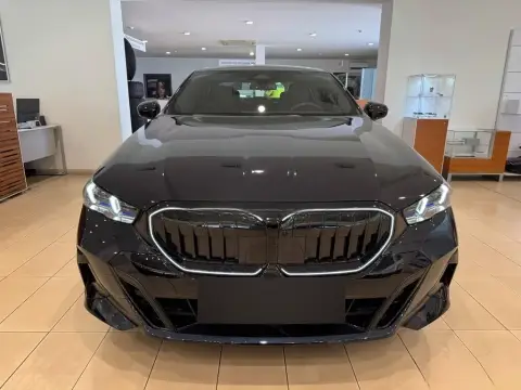 BMW 520 2025 — миниатюра 1