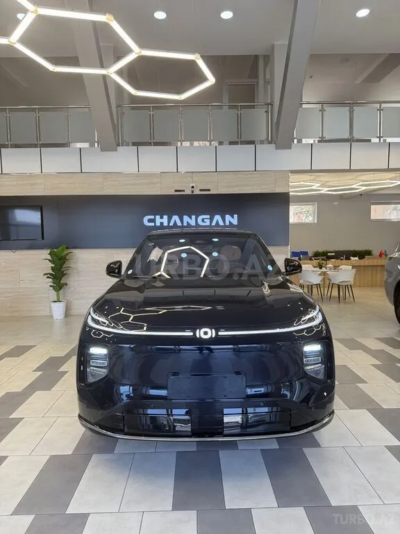 Changan Qiyuan Q07 2025 — фото 1 из 10