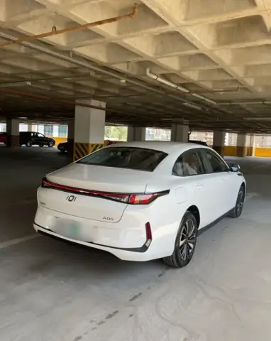 Changan Qiyuan A05 2025 — миниатюра 8
