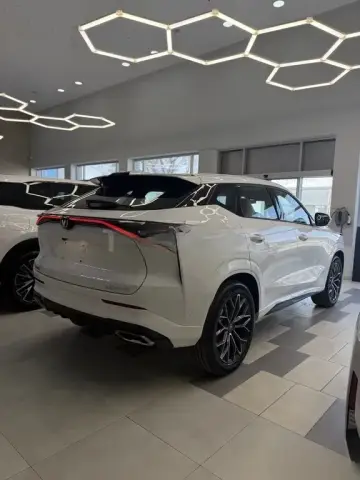 Changan Uni-Z 2025 — миниатюра 7