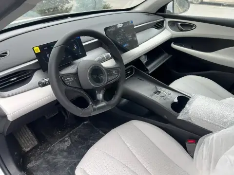 BYD Seal 05 2025 — миниатюра 8