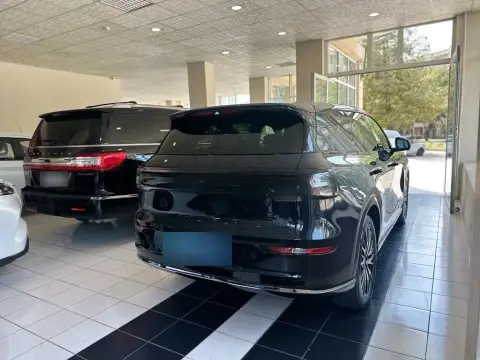 Changan Qiyuan Q07 2025 — миниатюра 5