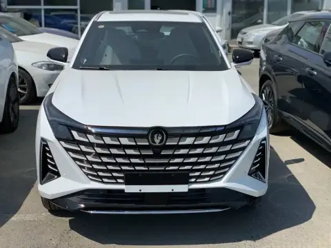Changan Uni-Z 2025 — миниатюра 1