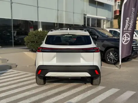 Toyota Corolla Cross 2026 — миниатюра 3