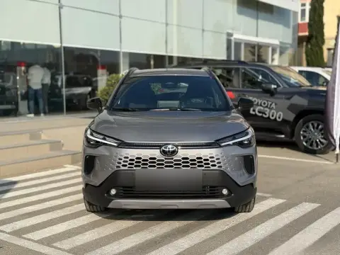 Toyota Corolla Cross 2026 — миниатюра 2