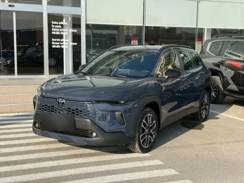 Toyota Corolla Cross 2026 — миниатюра 1