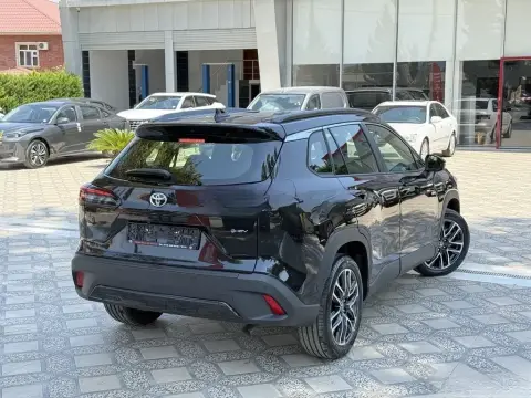 Toyota Corolla Cross 2026 — миниатюра 8