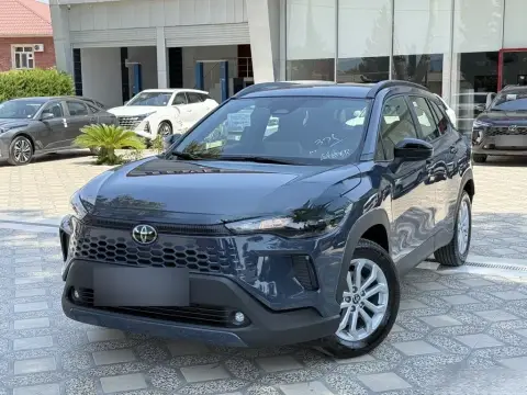 Toyota Corolla Cross 2026 — миниатюра 3