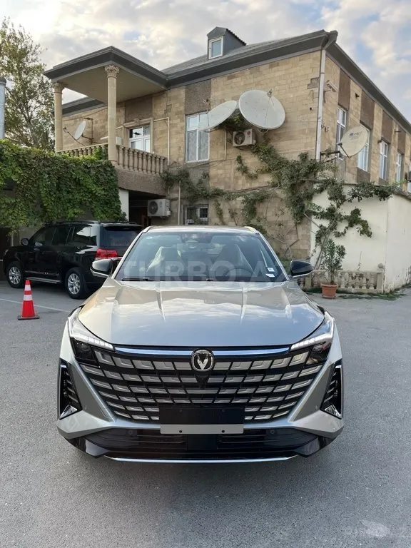 Changan Uni-Z 2025 — фото 1 из 10