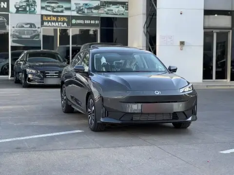 Changan Qiyuan A05 2025 — миниатюра 1
