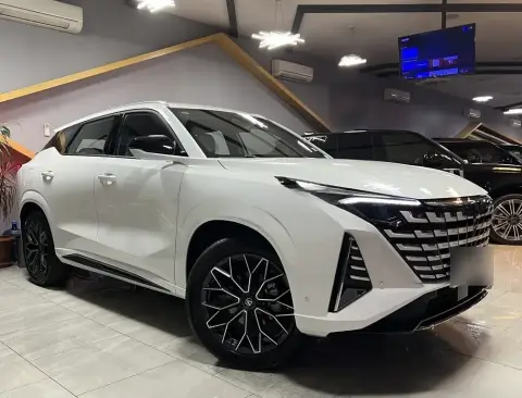 Changan Uni-Z 2025 — миниатюра 4